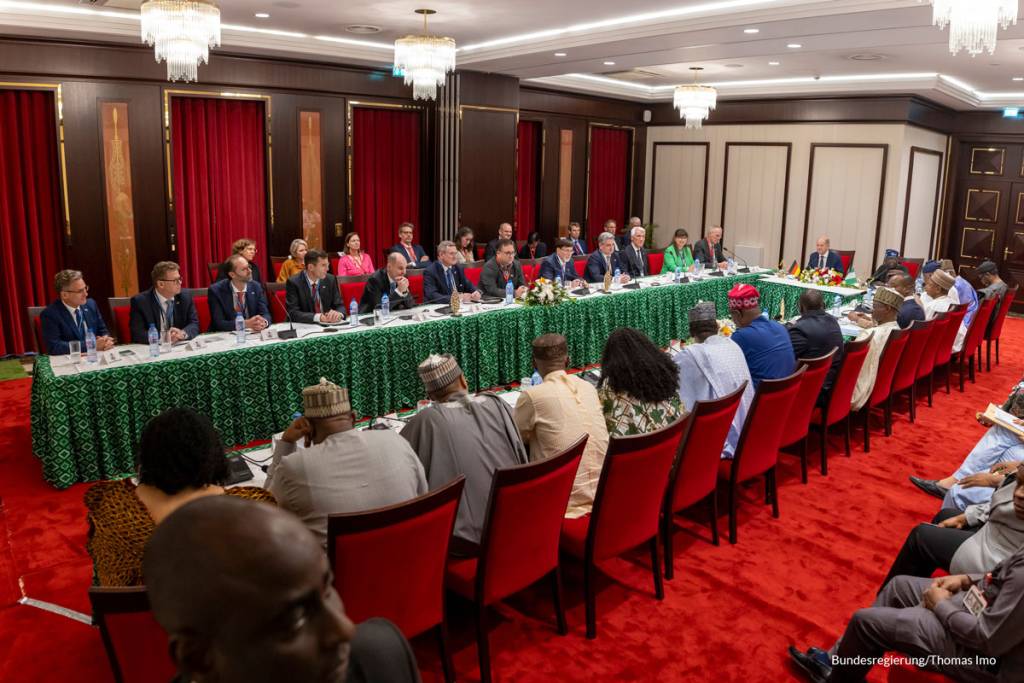 Treffen der Wirtschaftsdelegationen mit Nigerianischem Präsidenten Tinubu und Bundeskanzler Scholz